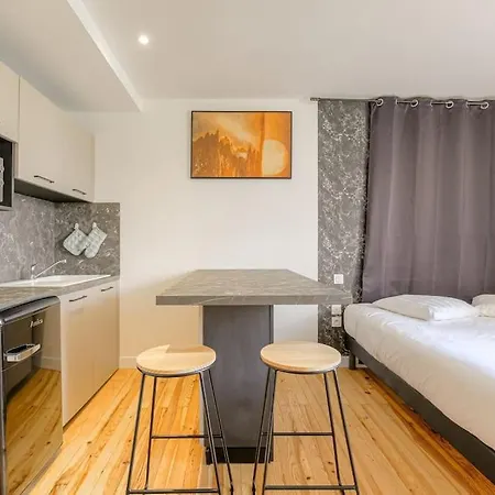 Apartment Le Cologne - De L'olivier Loyettes